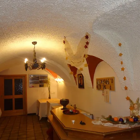فندق Restaurant Michal غندرشيم